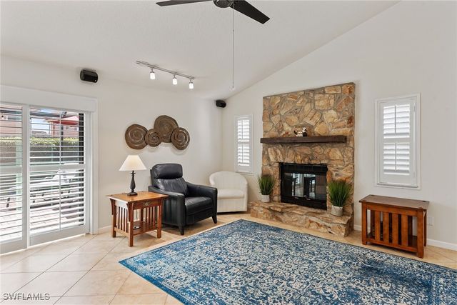 4980 Napoli DR, Naples, FL 34103