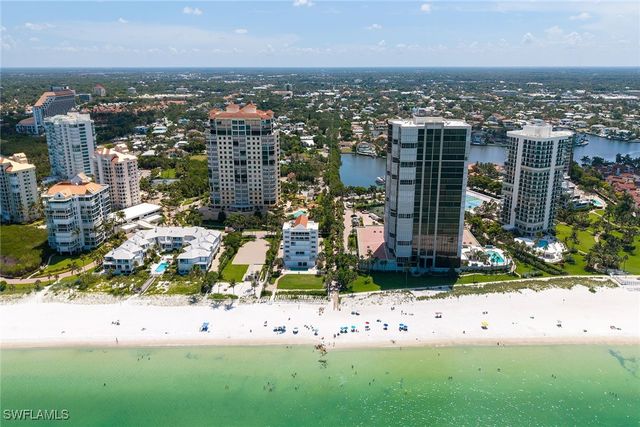 4980 Napoli DR, Naples, FL 34103