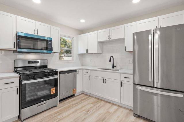 640 Old Forge Road, Valparaiso, IN 46385