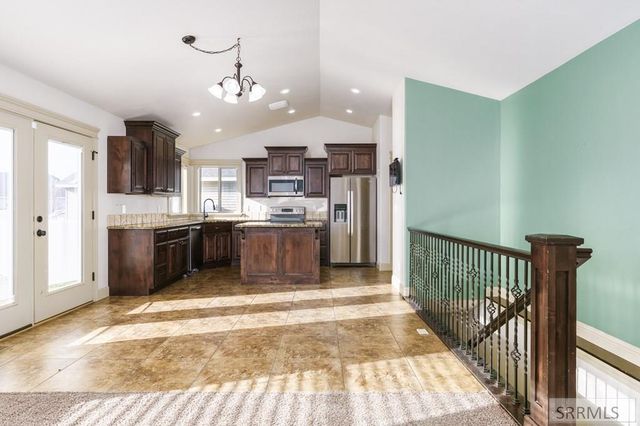 805 W Falcon Circle, Blackfoot, ID 83221