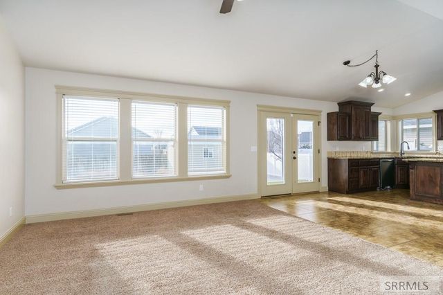 805 W Falcon Circle, Blackfoot, ID 83221