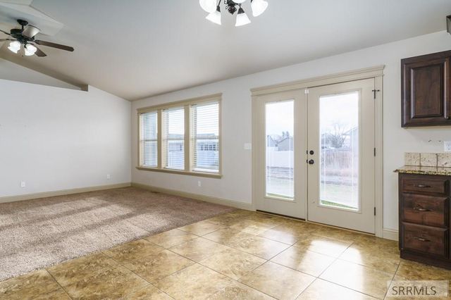 805 W Falcon Circle, Blackfoot, ID 83221