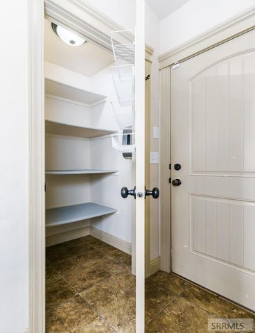 805 W Falcon Circle, Blackfoot, ID 83221