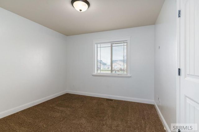 805 W Falcon Circle, Blackfoot, ID 83221