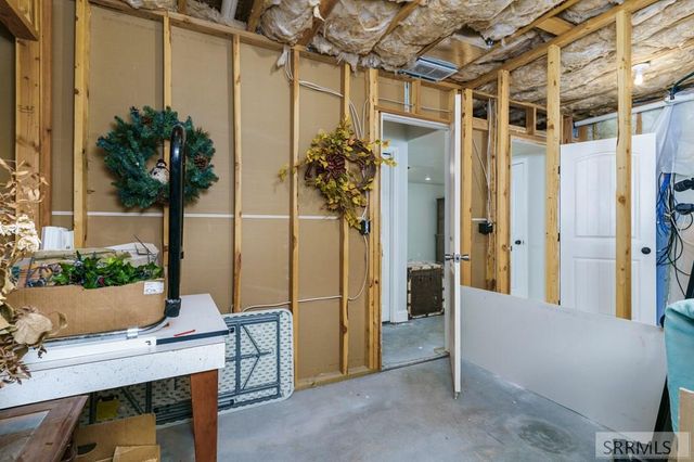 805 W Falcon Circle, Blackfoot, ID 83221