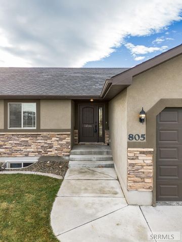 805 W Falcon Circle, Blackfoot, ID 83221
