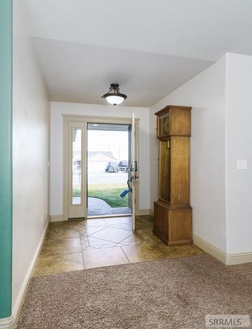 805 W Falcon Circle, Blackfoot, ID 83221