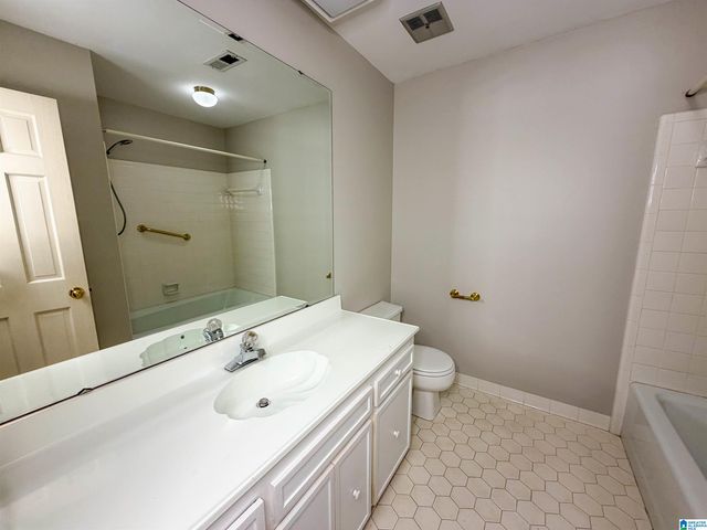 31 TIMOTHY TRACE, Anniston, AL 36207