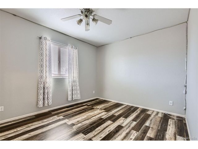 1015 W Stallion Dr, Pueblo West, CO 81007