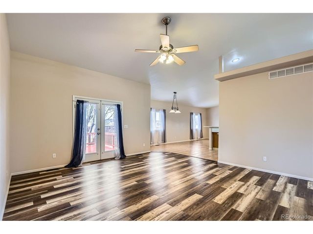 1015 W Stallion Dr, Pueblo West, CO 81007