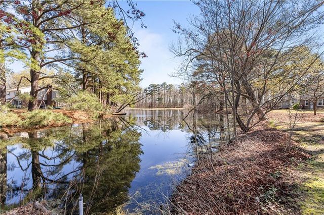 5836 Hartwick DR, Norfolk, VA 23518