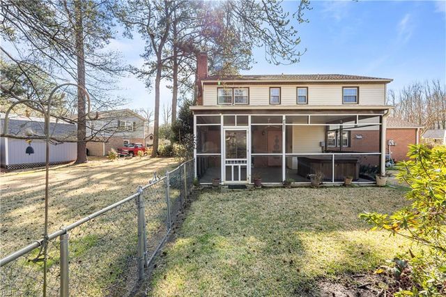 5836 Hartwick DR, Norfolk, VA 23518