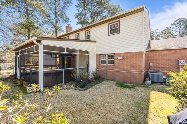 5836 Hartwick DR, Norfolk, VA 23518