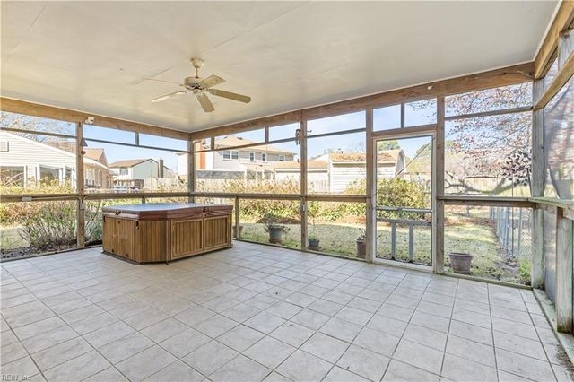 5836 Hartwick DR, Norfolk, VA 23518