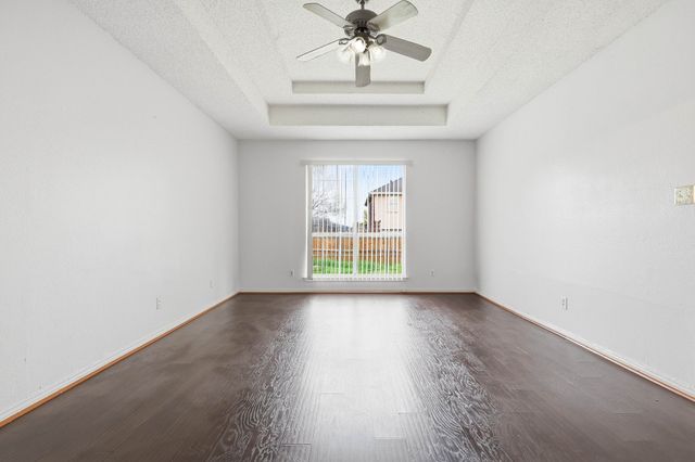 611 Fern Drive, Desoto, TX 75115