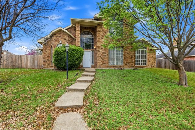 611 Fern Drive, Desoto, TX 75115
