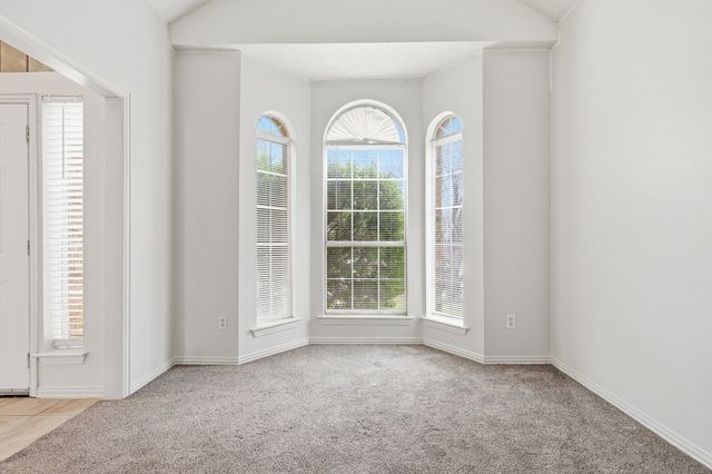 611 Fern Drive, Desoto, TX 75115