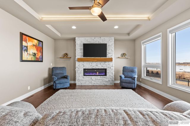 12462 Pheasant Run Lane, Papillion, NE 68046