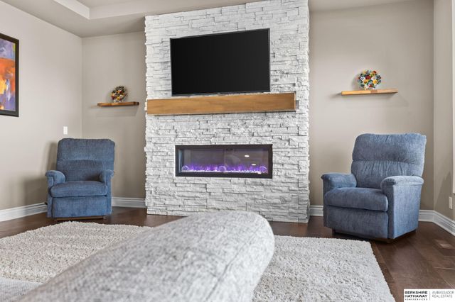 12462 Pheasant Run Lane, Papillion, NE 68046