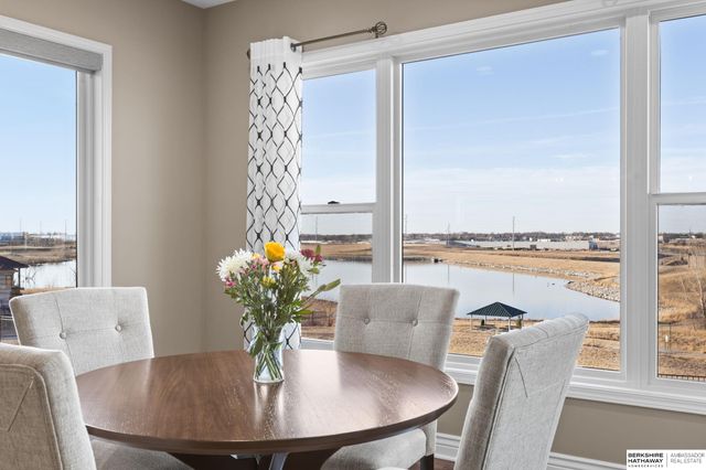 12462 Pheasant Run Lane, Papillion, NE 68046