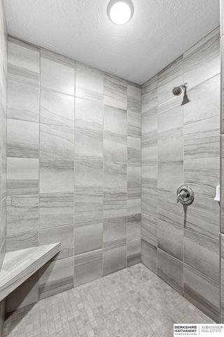 12462 Pheasant Run Lane, Papillion, NE 68046