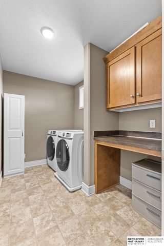 12462 Pheasant Run Lane, Papillion, NE 68046