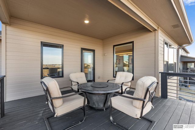 12462 Pheasant Run Lane, Papillion, NE 68046