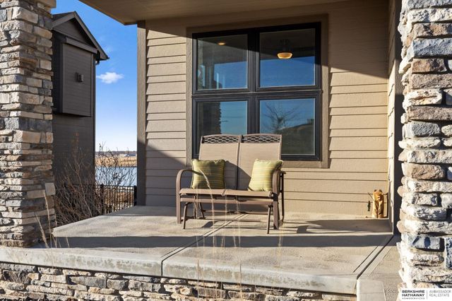 12462 Pheasant Run Lane, Papillion, NE 68046