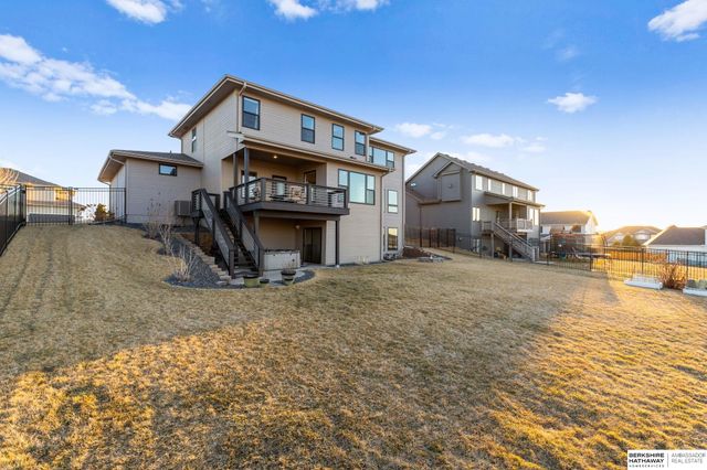 12462 Pheasant Run Lane, Papillion, NE 68046
