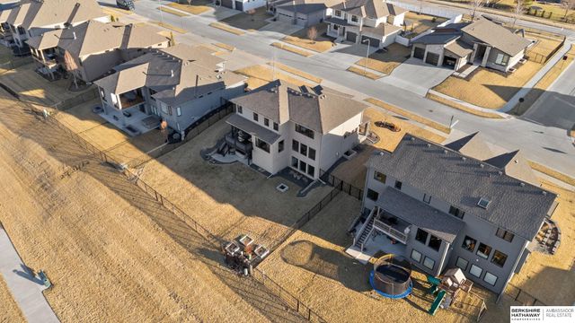 12462 Pheasant Run Lane, Papillion, NE 68046