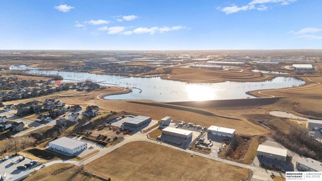 12462 Pheasant Run Lane, Papillion, NE 68046