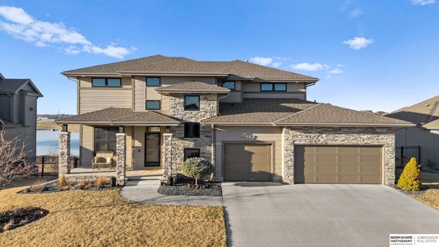 12462 Pheasant Run Lane, Papillion, NE 68046