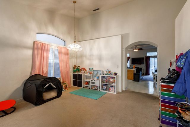 8548 Chamonix Way, Antelope, CA 95843