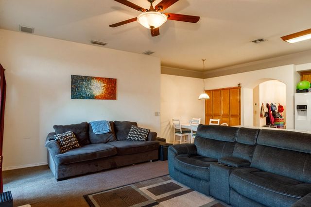 8548 Chamonix Way, Antelope, CA 95843