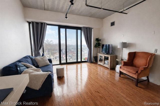 101 Curry Avenue 510, Royal Oak, MI 48067