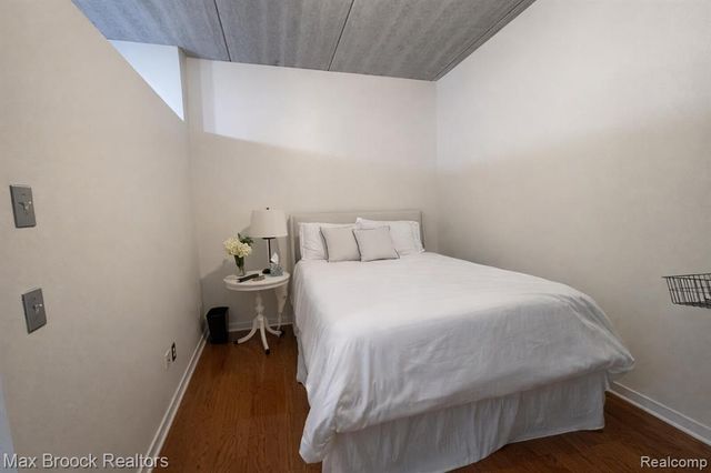 101 Curry Avenue 510, Royal Oak, MI 48067