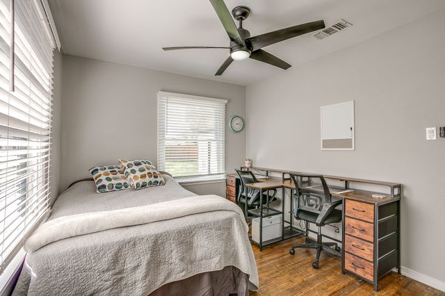 137 Merritt Street, Fort Worth, TX 76114