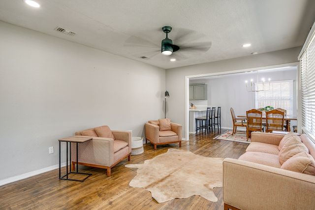 137 Merritt Street, Fort Worth, TX 76114