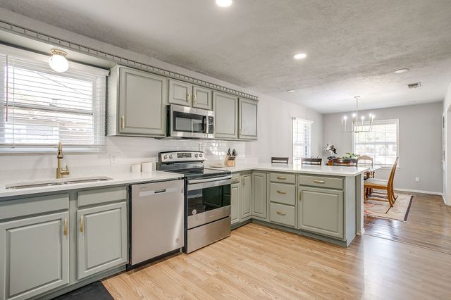 137 Merritt Street, Fort Worth, TX 76114