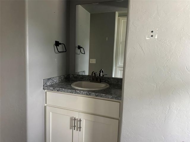 1417 Laverne Avenue, Shawnee, OK 74801