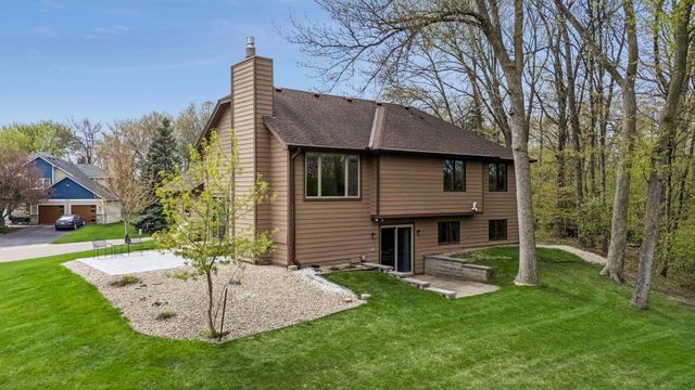 6328 Glacier Lane N, Maple Grove, MN 55311