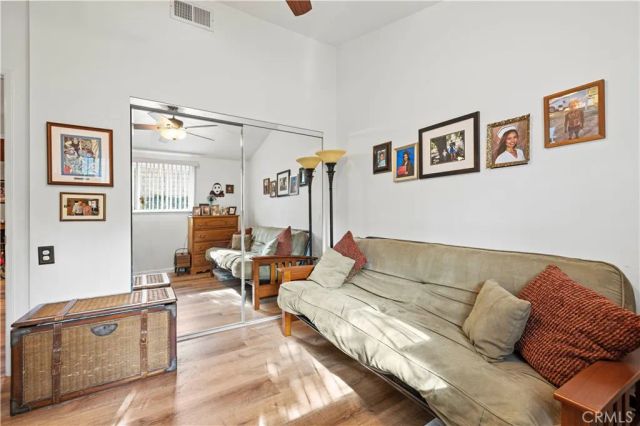 19120 Avenue Of The Oaks A, Newhall, CA 91321