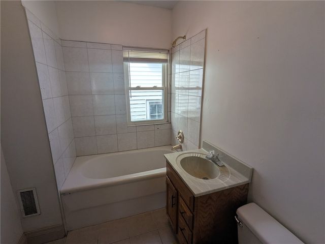 656-658 Genesee Street, Rochester, NY 14611