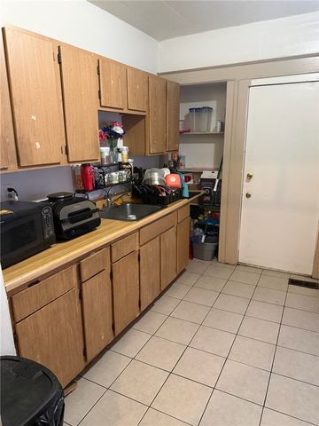 656-658 Genesee Street, Rochester, NY 14611