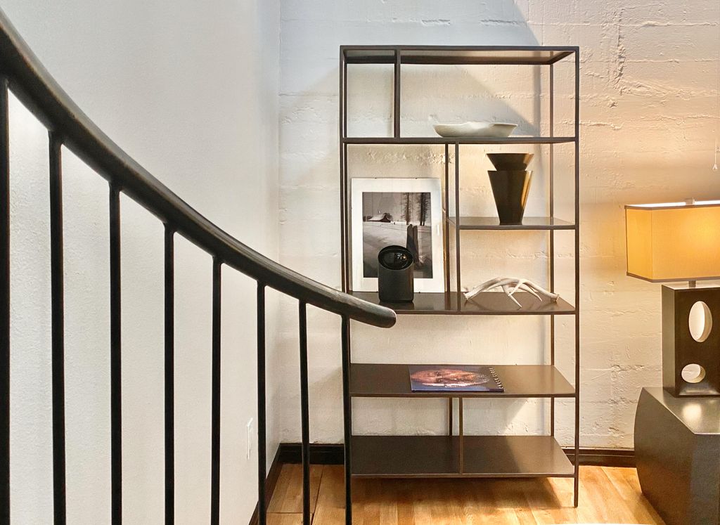 Image 19 of property listing at 301 CENTRAL Avenue NE 113, Albuquerque, NM 87102