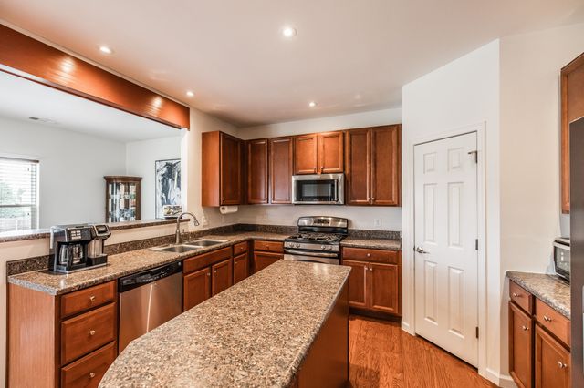 337 Fannis Cir, Gallatin, TN 37066