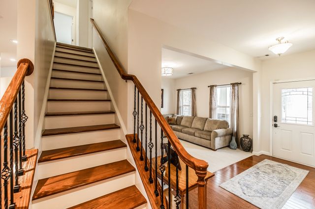 337 Fannis Cir, Gallatin, TN 37066