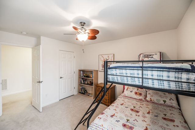 337 Fannis Cir, Gallatin, TN 37066