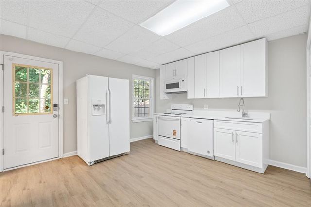 3418 Rose Arbor Court, Atlanta, GA 30340