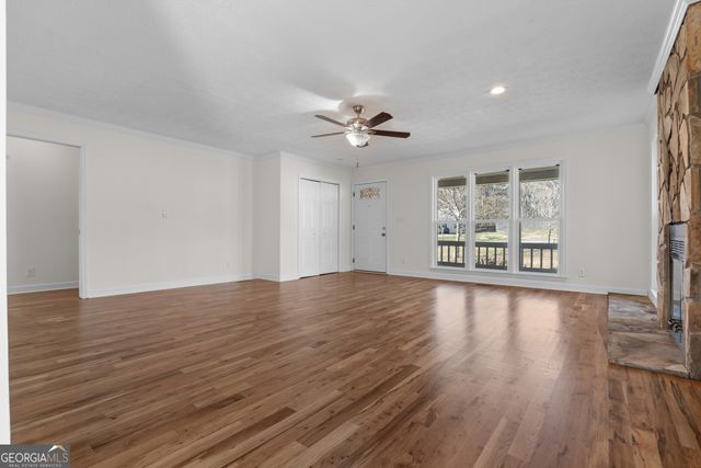 131 Hunter Way, Carrollton, GA 30117